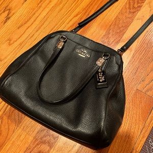 COACH Women's Pebbled Minetta Crossbody LI/Black Cross Body